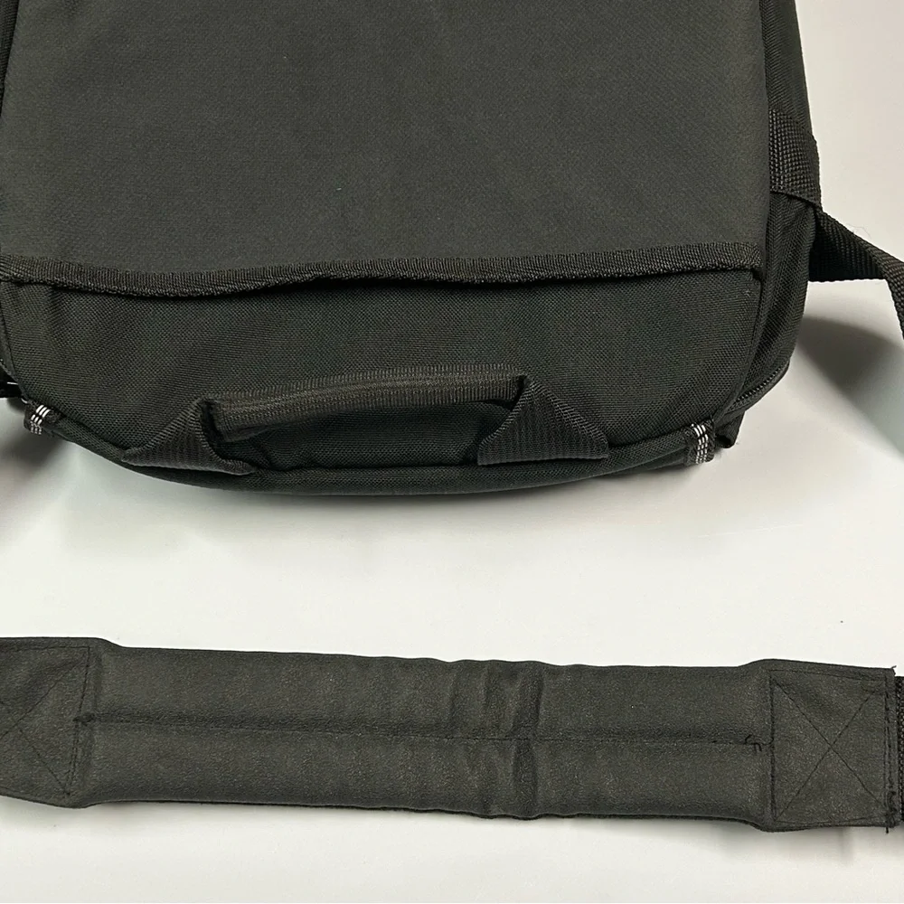 Vtg LL Bean Laptop Travel‎ Bag 12 x 15 Inch Canvas Zip Crossbody Strap Black